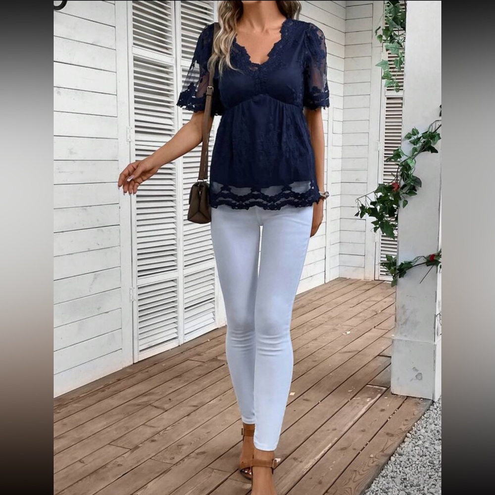 Boho floral embroidered mesh blouse - Picture 4 of 5